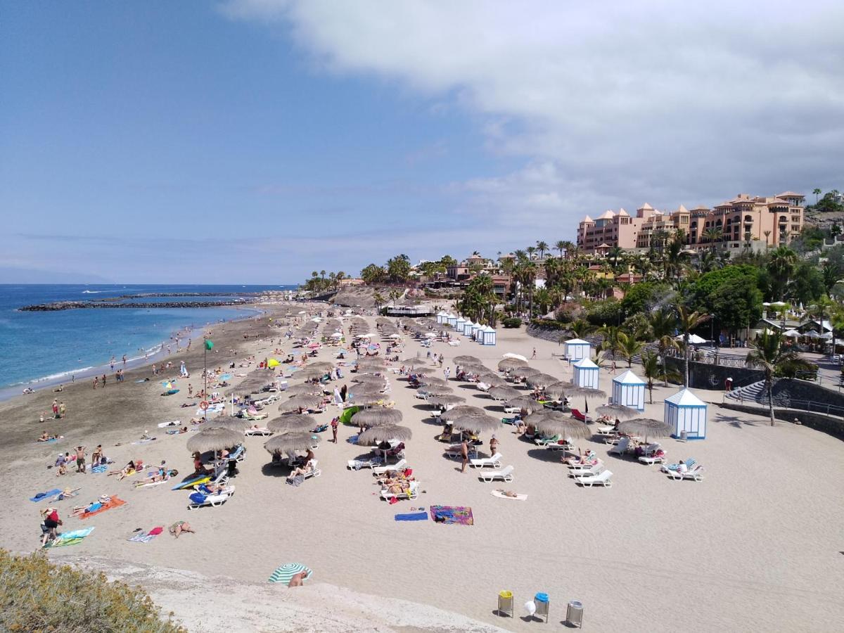 Apto. Pina De Mar アデヘ エクステリア 写真